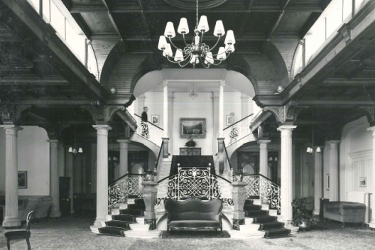 Eingangshalle Hotel Waldhaus Vulpera